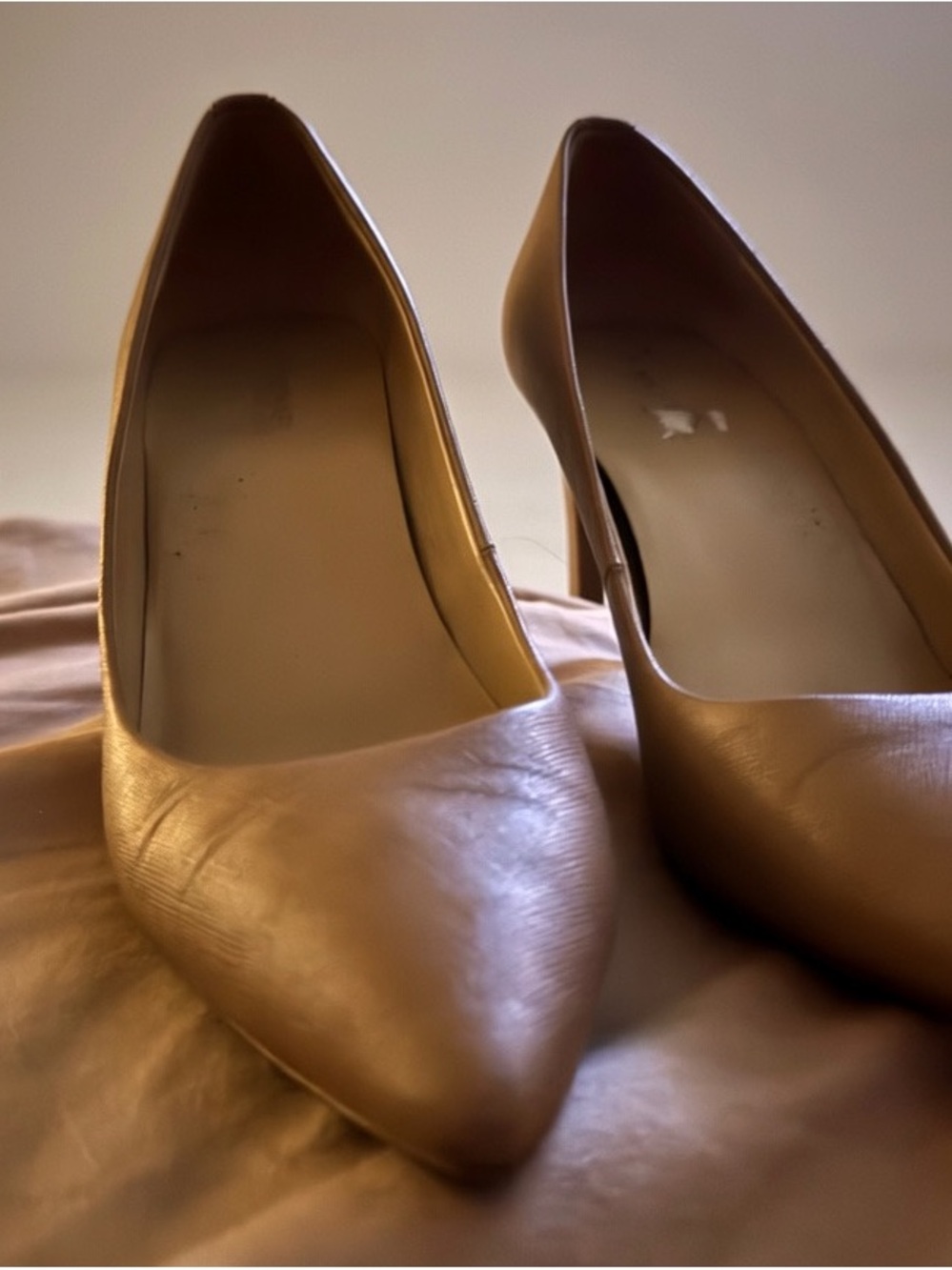 Michael Kors Nude Pumps